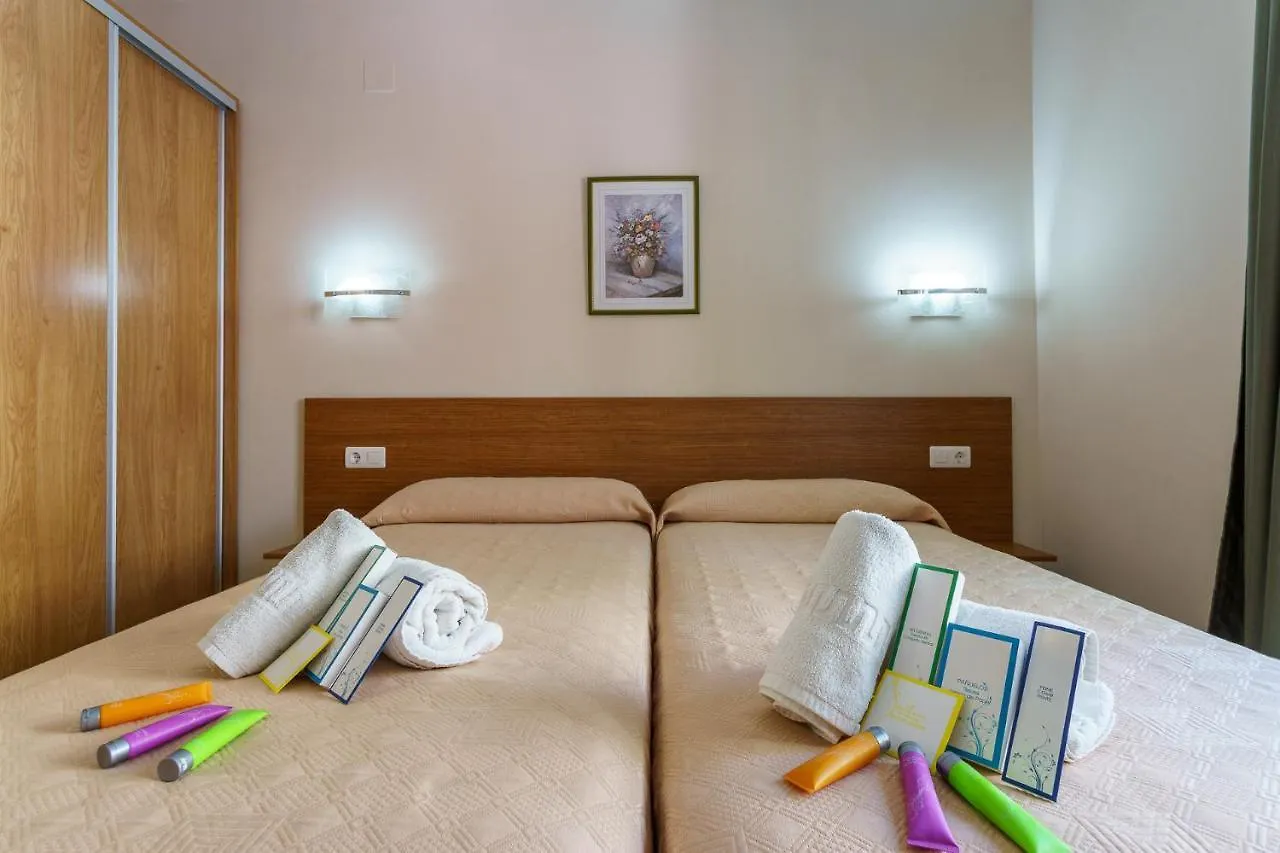 Hostal Costabella Powered By Faro Homes Fuengirola 0*,